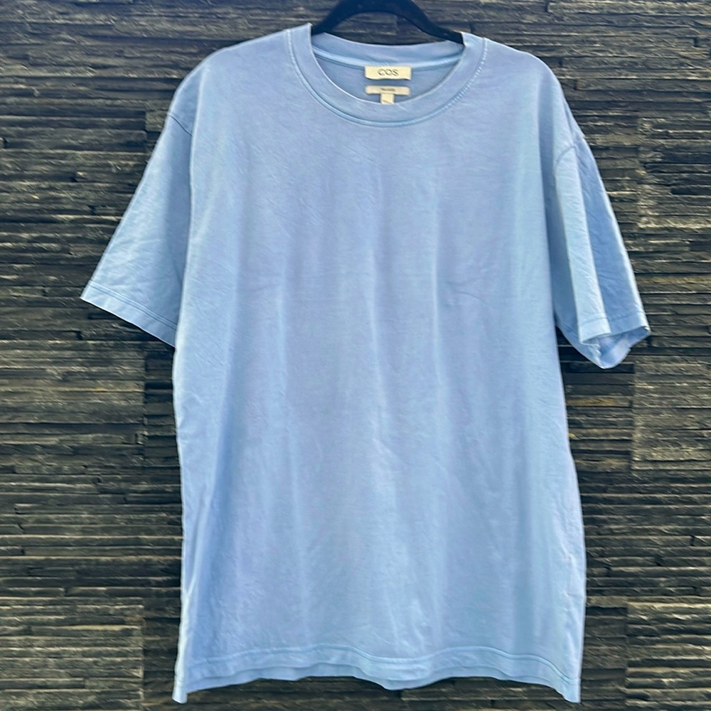 COS t-shirt